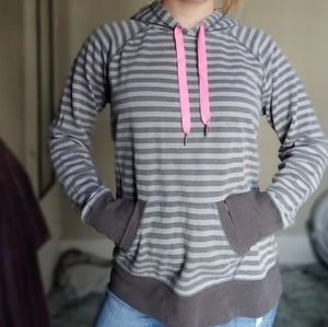 Vintage Aéropostale Hoodie!